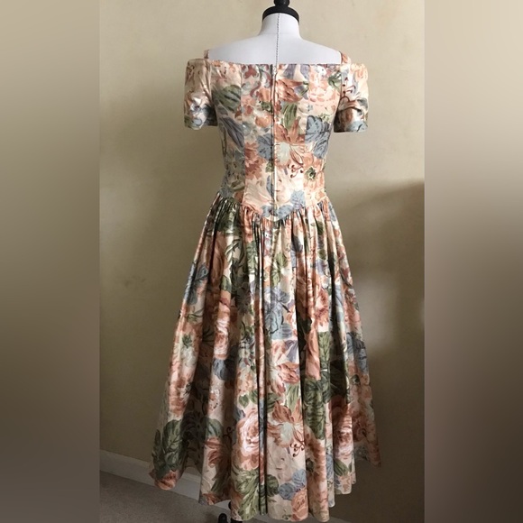 Vintage 1980s Swing Dress - Picture 3 of 13